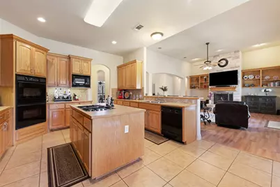 3060 Fm 1704, Elgin, TX 78621 - Photo 13