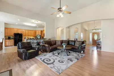 3060 Fm 1704, Elgin, TX 78621 - Photo 11
