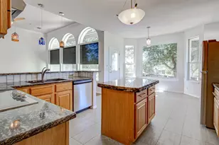 11817 Watercrest Ct, Austin, TX 78738 - Photo 11