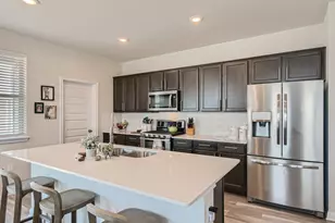 7909 Mandela Bend, Austin, TX 78744 - Photo 5
