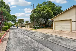 1413 W Braker Ln, Austin, TX 78758 - Photo 37