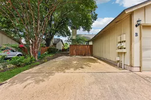 1413 W Braker Ln, Austin, TX 78758 - Photo 37