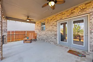 7800 Peccary Dr, Austin, TX 78744 - Photo 25