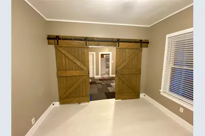 803 Elm Street, Seguin, TX 78155 - Photo 13