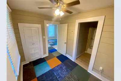803 Elm Street, Seguin, TX 78155 - Photo 19