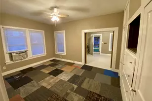 803 Elm St, Seguin, TX 78155 - Photo 7
