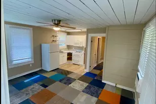 803 Elm St, Seguin, TX 78155 - Photo 17