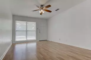 8406 Burrell Dr, Austin, TX 78757 - Photo 3