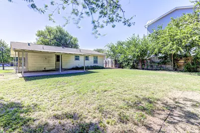 8406 Burrell Drive, Austin, TX 78757 - Photo 21