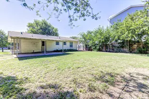 8406 Burrell Dr, Austin, TX 78757 - Photo 21