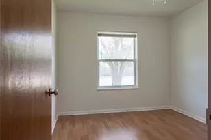 8406 Burrell Dr, Austin, TX 78757 - Photo 13