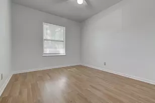 8406 Burrell Dr, Austin, TX 78757 - Photo 9
