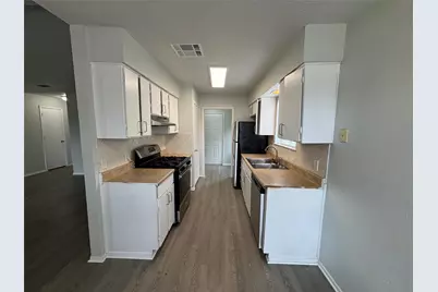 5905 Cherry Loop, Austin, TX 78745 - Photo 5