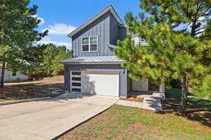 200 Manawianui Dr, Bastrop, TX 78602 - Photo 3