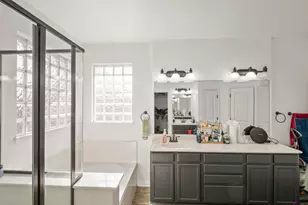 4378 Green Tree Dr, Round Rock, TX 78665 - Photo 17