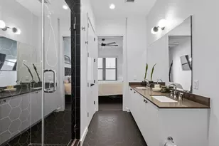 800 Embassy Dr, Austin, TX 78702 - Photo 9