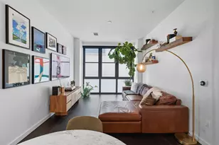 800 Embassy Dr, Austin, TX 78702 - Photo 5