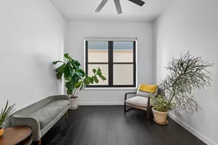 800 Embassy Dr, Austin, TX 78702 - Photo 13