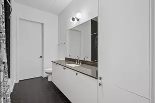 800 Embassy Dr, Austin, TX 78702 - Photo 11