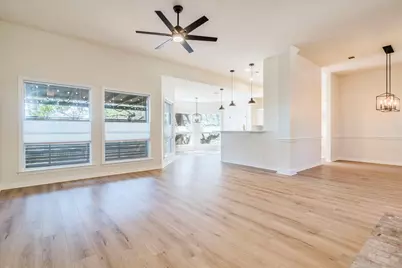 107 Copperleaf Road, Lakeway, TX 78734 - Photo 11