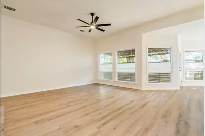 107 Copperleaf Road, Lakeway, TX 78734 - Photo 11