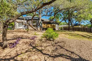 107 Copperleaf Rd, Lakeway, TX 78734 - Photo 35