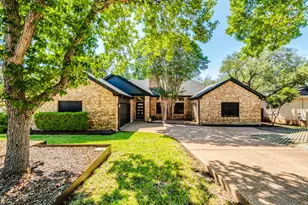107 Copperleaf Rd, Lakeway, TX 78734 - Photo 35