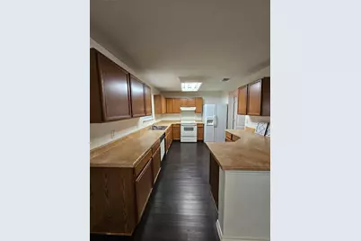 7020 Doyal Drive, Austin, TX 78747 - Photo 5