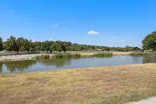 100 Windgate Dr, Hutto, TX 78634 - Photo 35