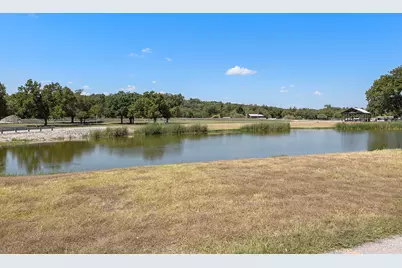 100 Windgate Drive, Hutto, TX 78634 - Photo 35