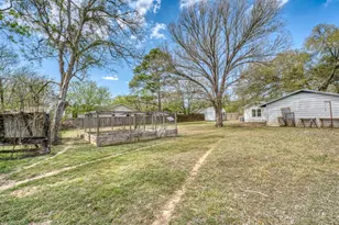 609 Dickson St, Lexington, TX 78947 - Photo 29