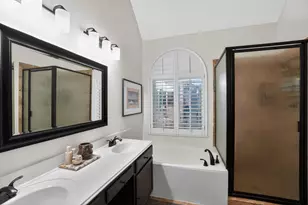 300 N Carriage Hills Dr, Georgetown, TX 78626 - Photo 13