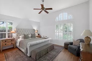 300 N Carriage Hills Dr, Georgetown, TX 78626 - Photo 9
