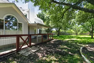 300 N Carriage Hills Dr, Georgetown, TX 78626 - Photo 29