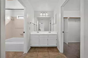 105 N Summit Ridge Dr, Point Venture, TX 78645 - Photo 11