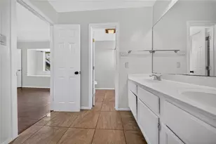 105 N Summit Ridge Dr, Point Venture, TX 78645 - Photo 13