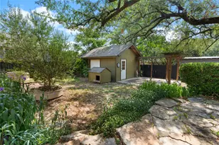 105 N Summit Ridge Dr, Point Venture, TX 78645 - Photo 23