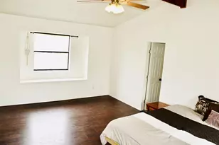 105 N Summit Ridge Dr, Point Venture, TX 78645 - Photo 13