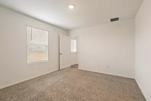 172 Bull Lake Cir, Buda, TX 78610 - Photo 13