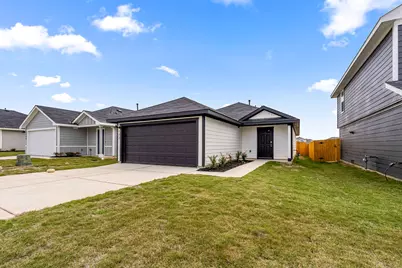 172 Bull Lake Circle, Buda, TX 78610 - Photo 1