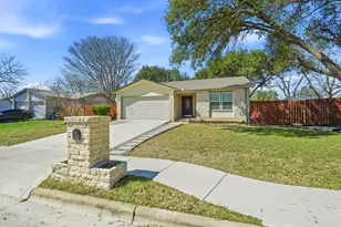 917 Ken St, Austin, TX 78758 - Photo 1