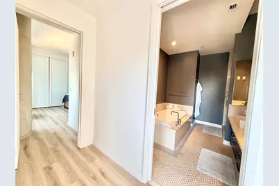 210 Lavaca Street #1912, Austin, TX 78701 - Photo 17