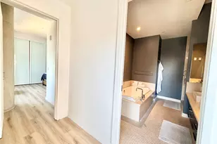 210 Lavaca St, Austin, TX 78701 - Photo 17