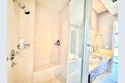 210 Lavaca Street #1912, Austin, TX 78701 - Photo 15