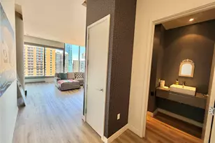 210 Lavaca St, Austin, TX 78701 - Photo 33