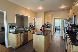 310 N Carriage Hills Dr, Georgetown, TX 78626 - Photo 5