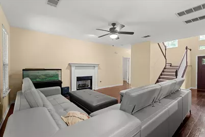 310 N Carriage Hills Drive, Georgetown, TX 78626 - Photo 11