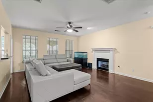 310 N Carriage Hills Dr, Georgetown, TX 78626 - Photo 13