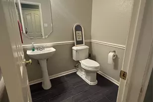 310 N Carriage Hills Dr, Georgetown, TX 78626 - Photo 9