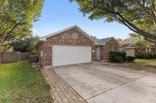 271 Bluestem St, Kyle, TX 78640 - Photo 3
